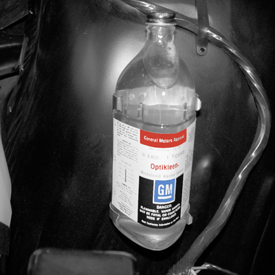 59-72 Chevrolet Car Optikleen Bottle Kit, with Bracket, Cap & Label