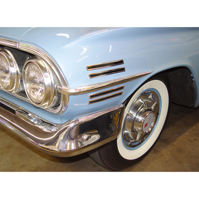 60 Chevrolet Fullsize Passenger Front Fender Moldings